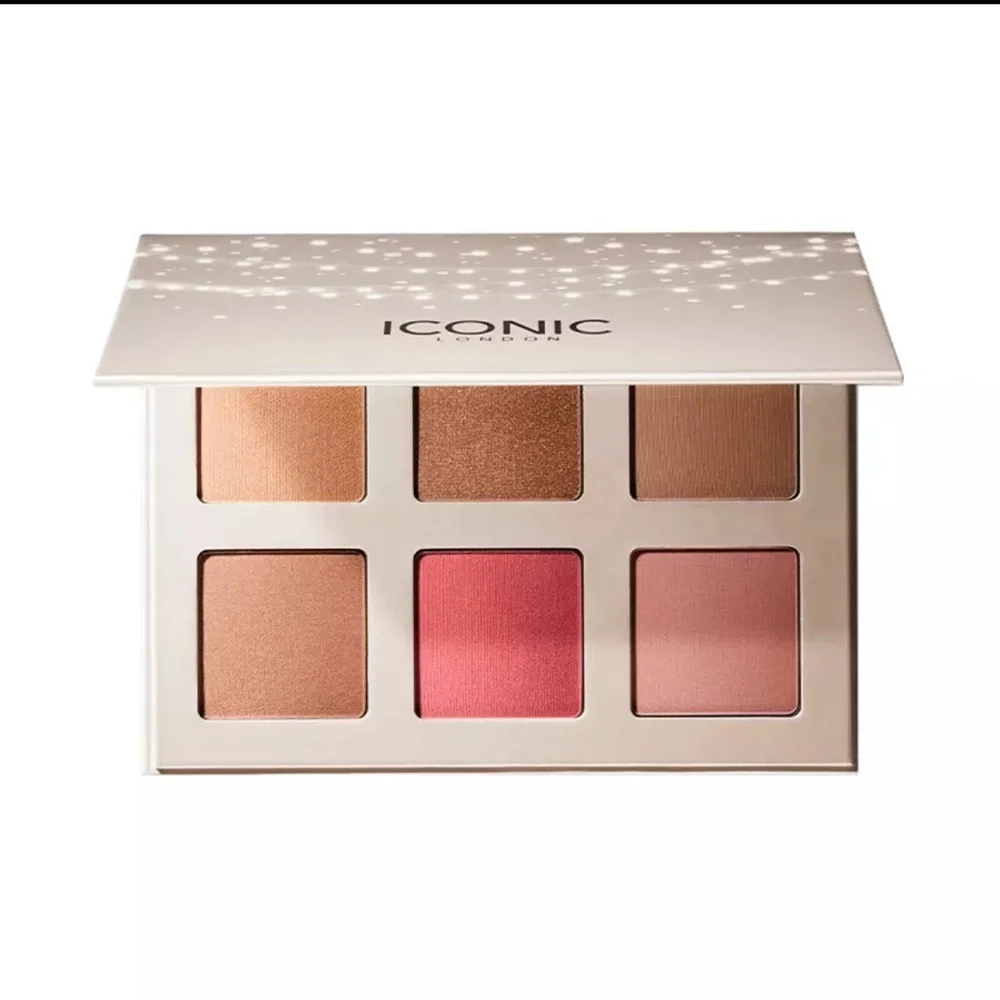 ICONIC London Blush Palette Gold and Pink Shades